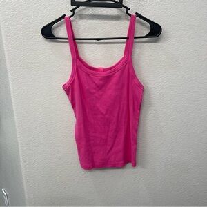 Fitted Pink Sleeveless Camisole Top